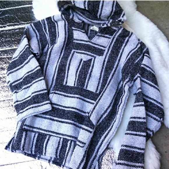 Vintage Hoodie Medium - Picture 5 of 7